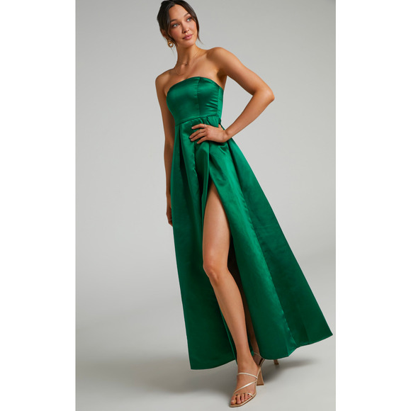 Showpo Queen Of The Show Strapless Maxi Fitted Dress in Emerald Satin, size 0 - Picture 1 of 10